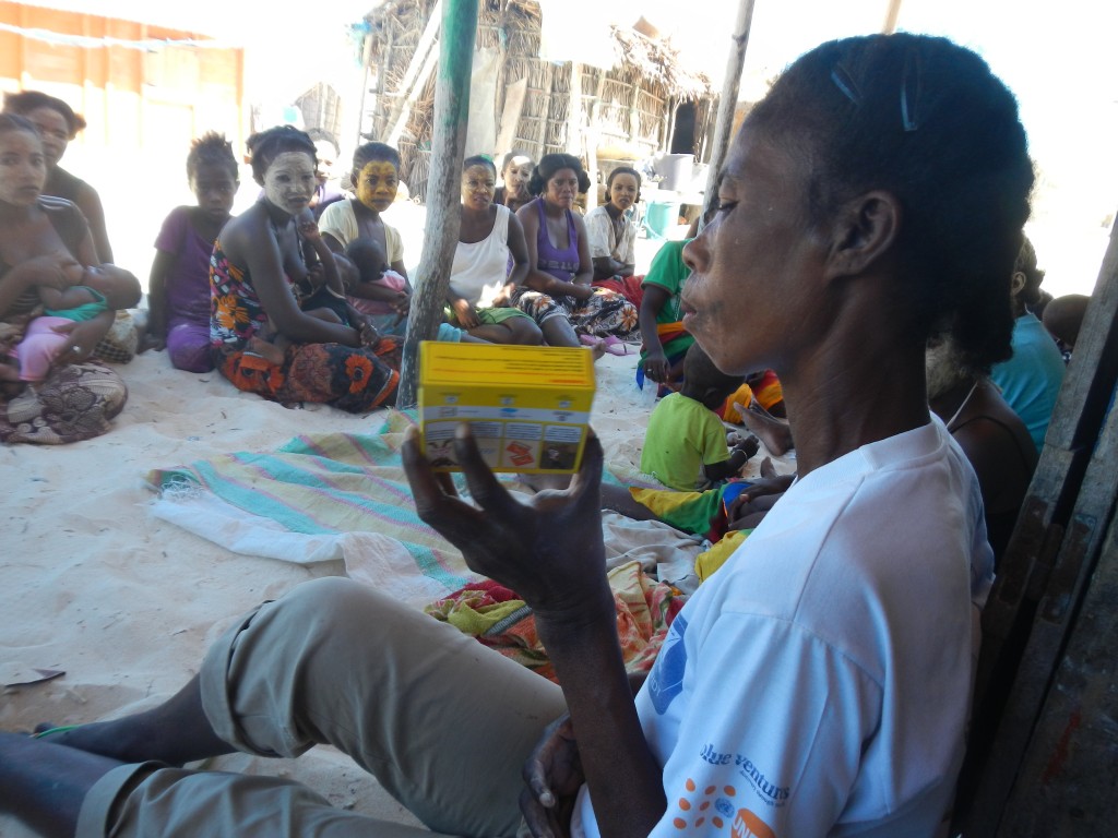 A community-based distributor explains how to use these diarrhoea treatment kits