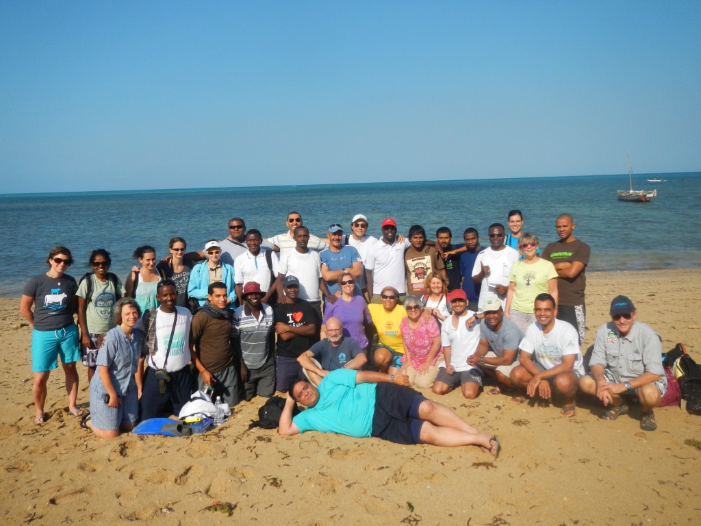 The attendees of the course pose for a group photo (Photo credit: Cherie Wagner, The Nature Conservancy)